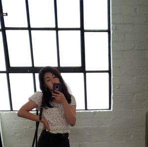 Hello there, I'm Frida!